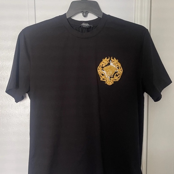 Versace Taylor Fit Black Medusa Logo T-Shirt Men's Large A87384 Made in Italy